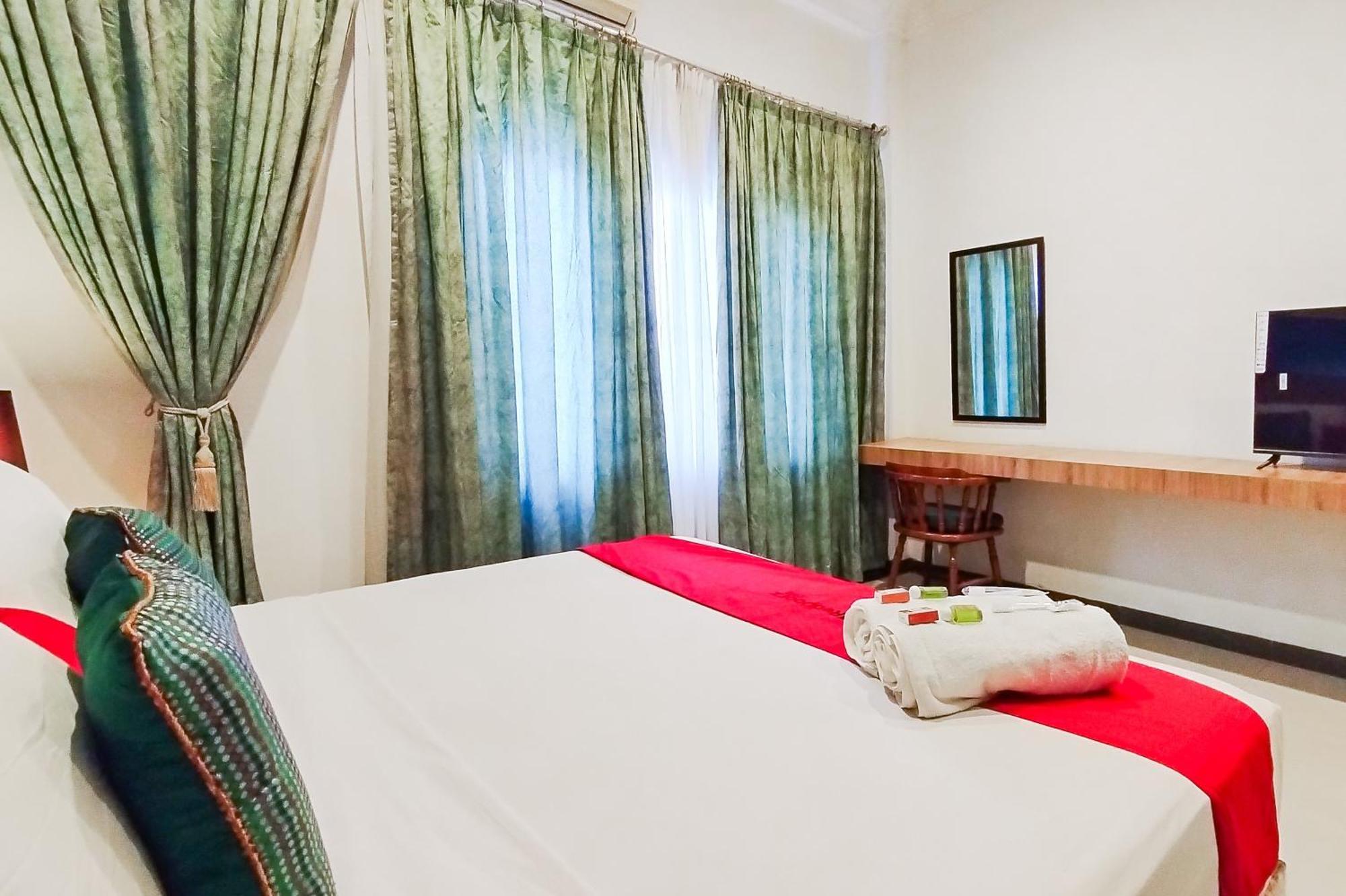 Reddoorz Near Focal Point Medan Hotel Sunggal Exterior foto