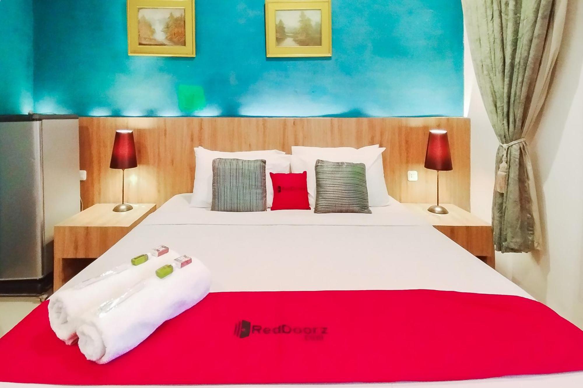 Reddoorz Near Focal Point Medan Hotel Sunggal Exterior foto
