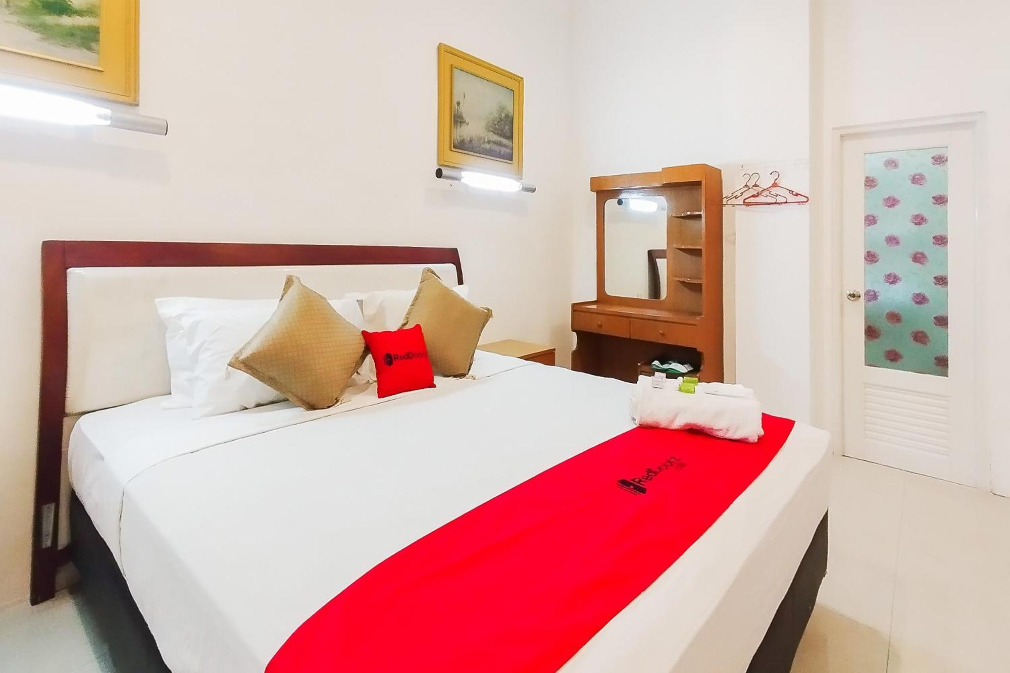 Reddoorz Near Focal Point Medan Hotel Sunggal Exterior foto
