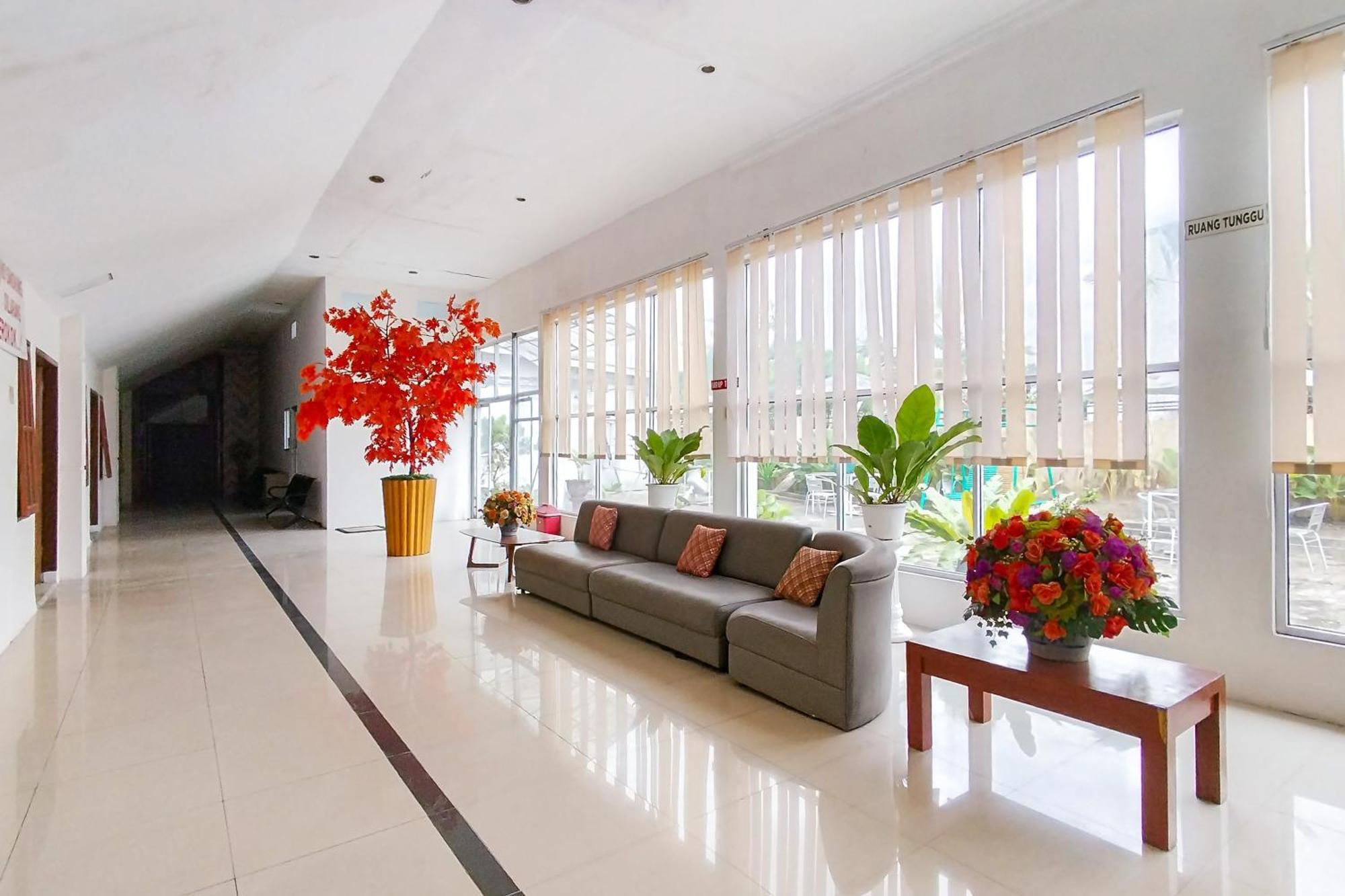 Reddoorz Near Focal Point Medan Hotel Sunggal Exterior foto